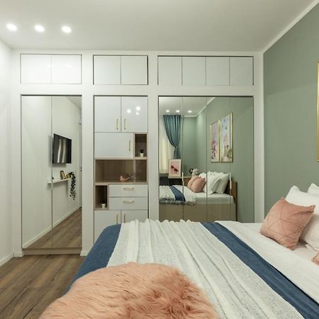 Dream Home - Prime Location 2Br Apt In Boekarest Buitenkant foto