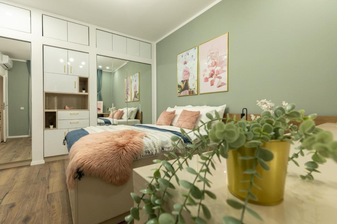 Dream Home - Prime Location 2Br Apt In Boekarest Buitenkant foto