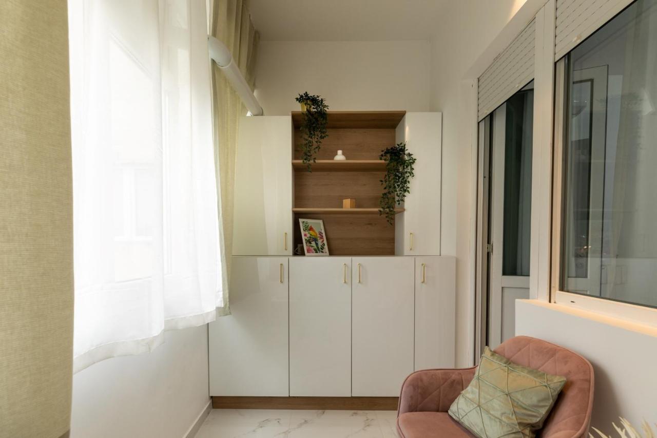 Dream Home - Prime Location 2Br Apt In Boekarest Buitenkant foto